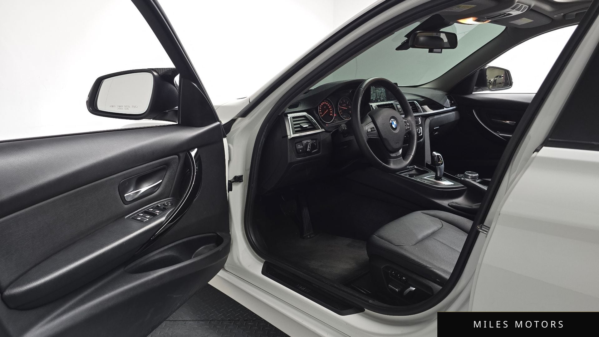 BMW 3 Series (F30) 2017 — миниатюра 12