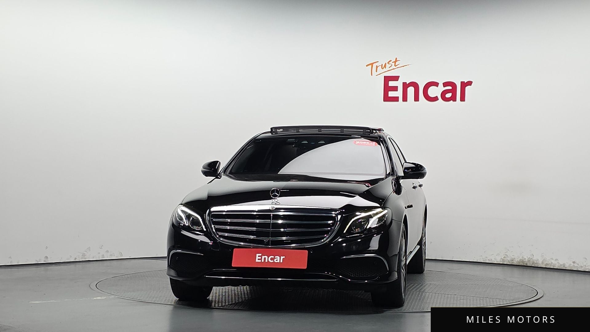 Mercedes-Benz E-Class W213 2018 — миниатюра 2