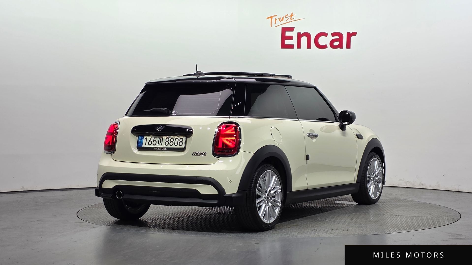 MINI Cooper 2022 — миниатюра 2