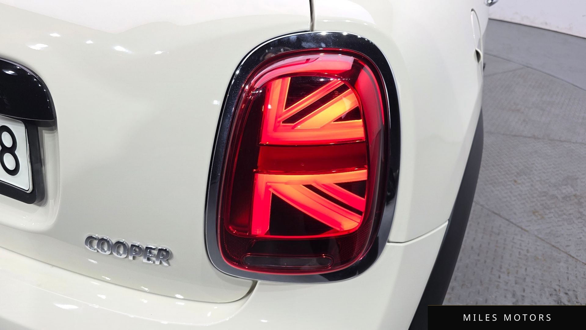MINI Cooper 2022 — миниатюра 9