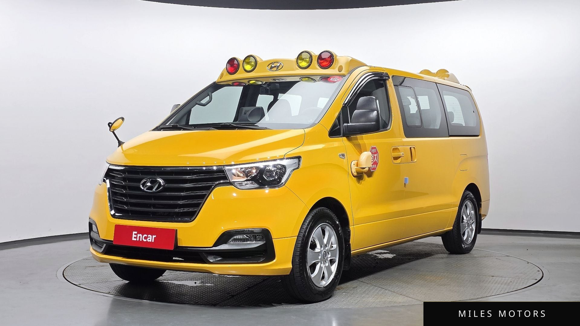 Hyundai Starex 2021