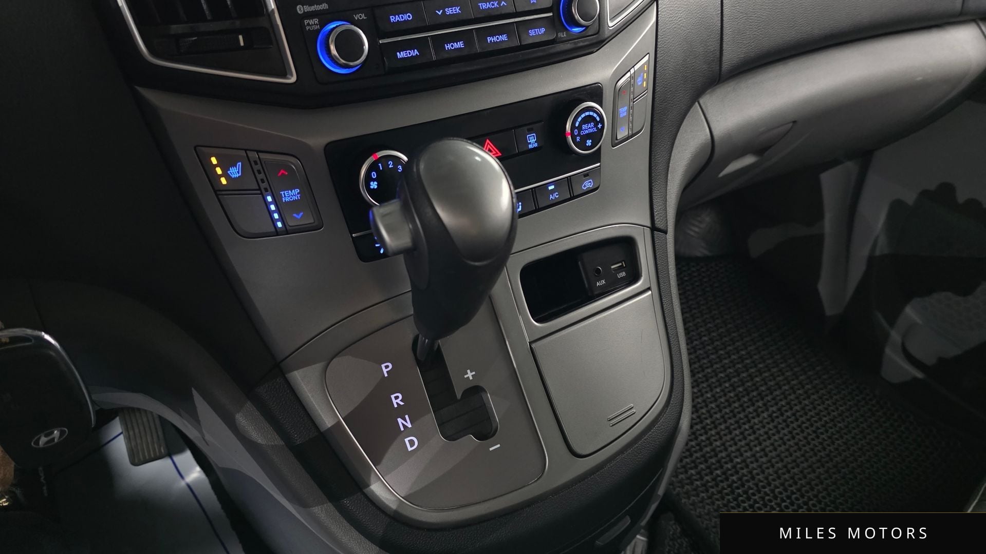 Hyundai Starex 2021 — миниатюра 12