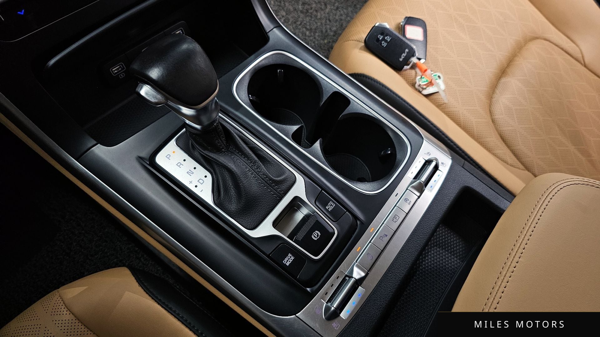 Kia Carnival 2023 — миниатюра 11