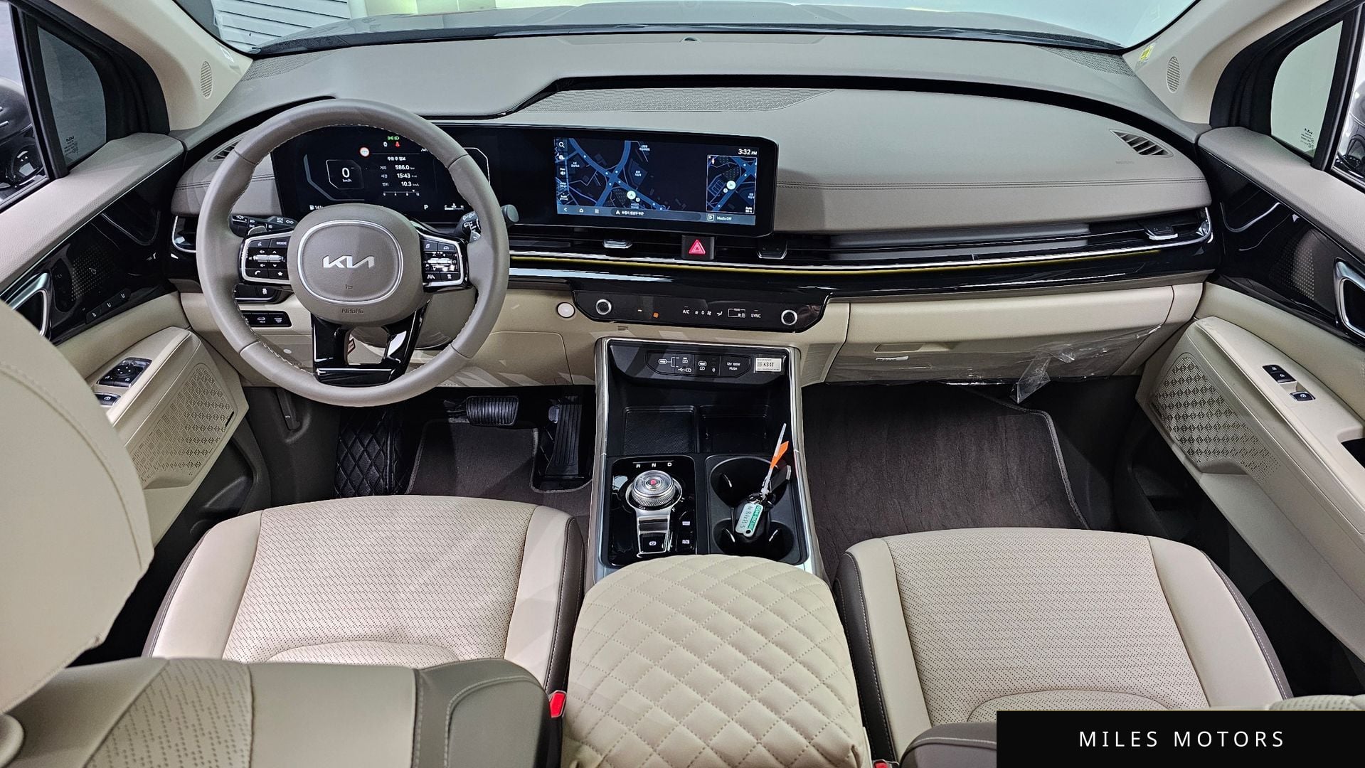 Kia Canival 2025 — миниатюра 9