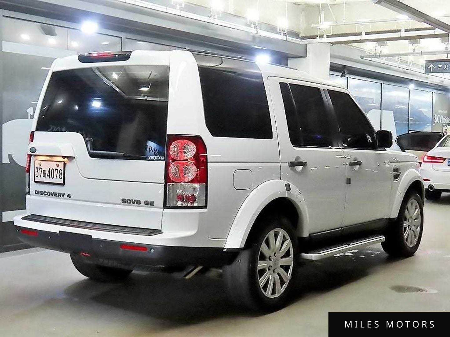 Land Rover Discovery 2013 — миниатюра 4
