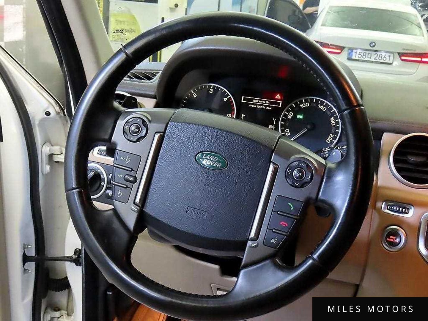 Land Rover Discovery 2013 — миниатюра 8