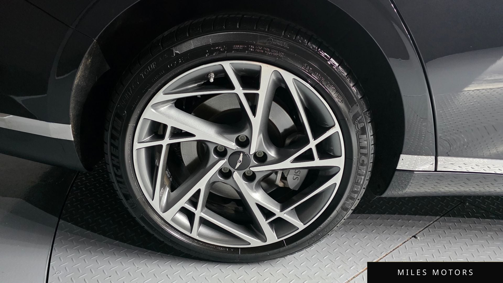 Genesis G90 (RS4) 2023 — миниатюра 5