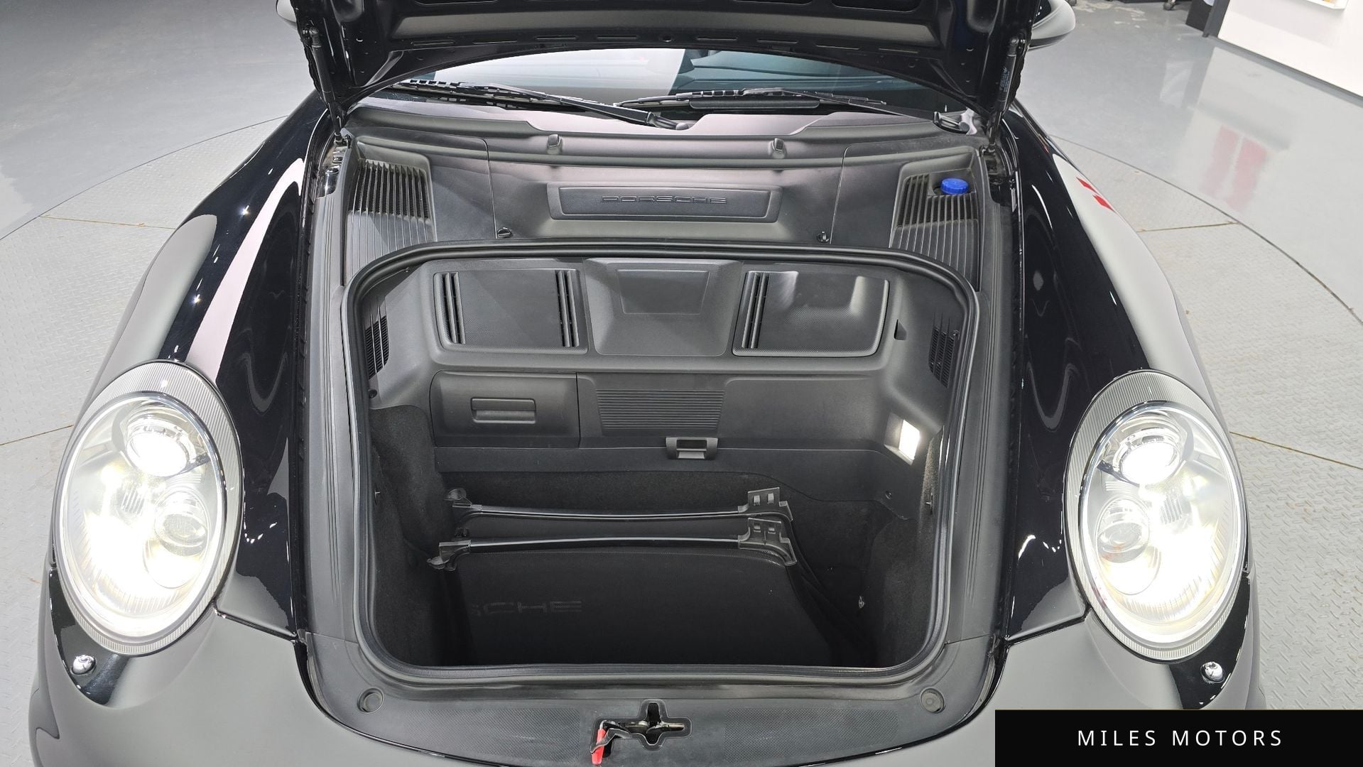 Porsche 911 2010 — миниатюра 6
