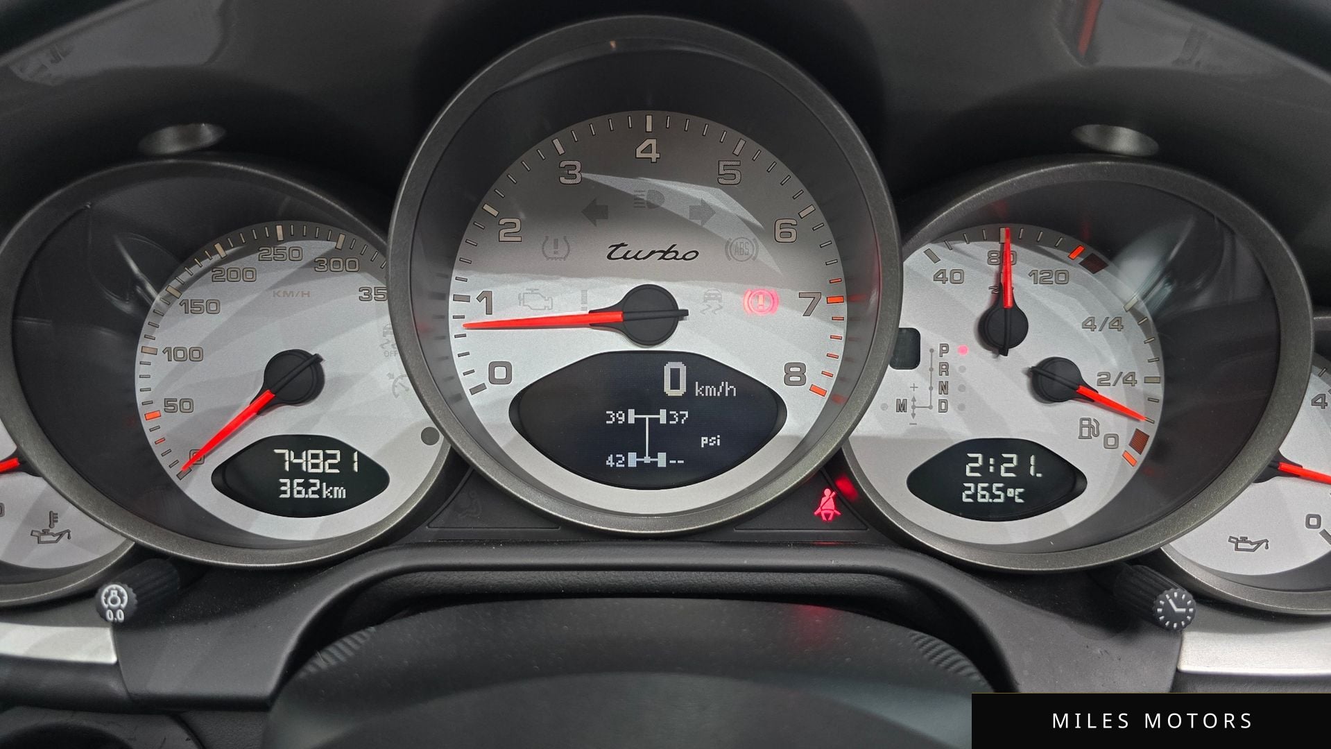 Porsche 911 2010 — миниатюра 8