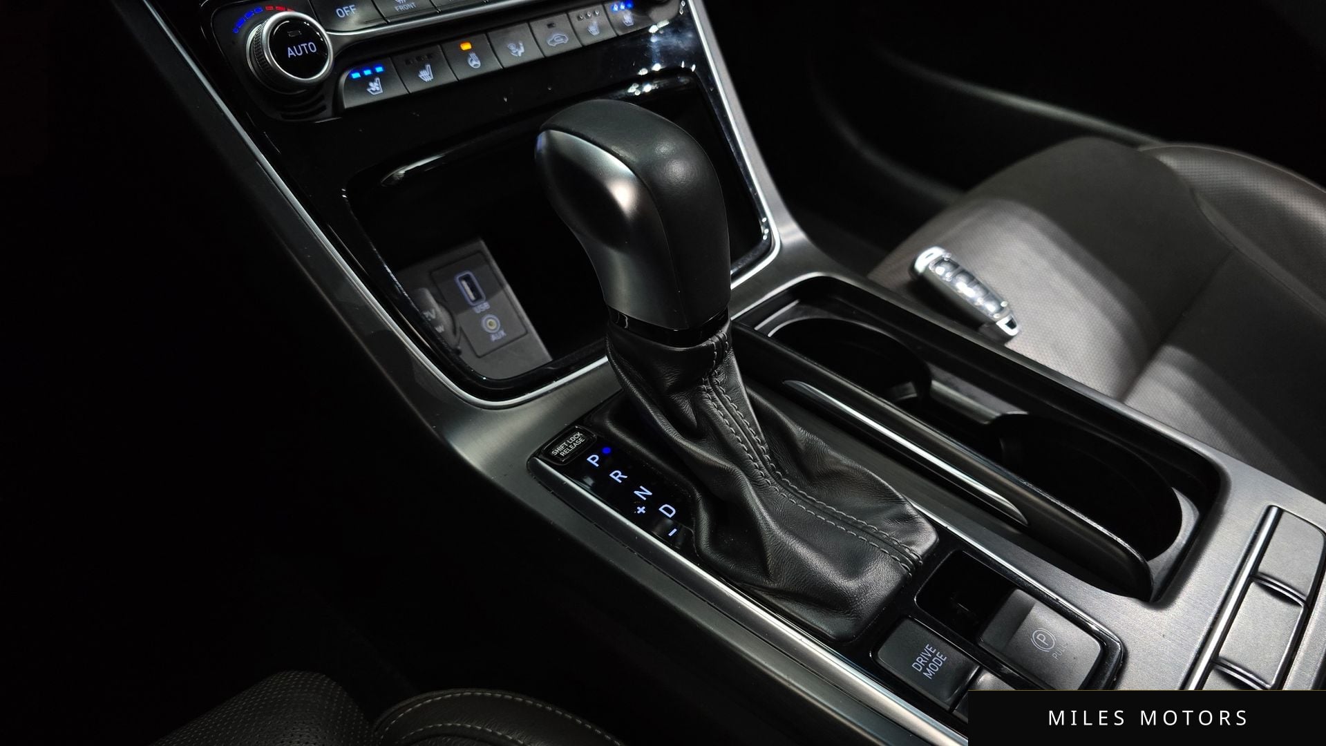 Hyundai Grandeur 2017 — миниатюра 12