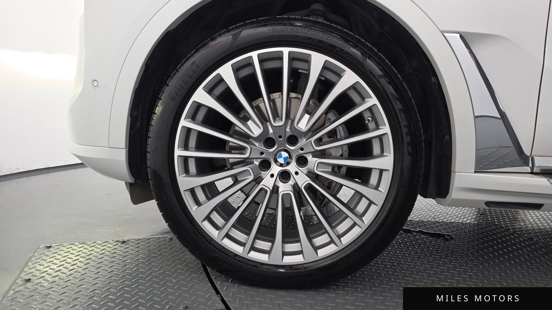 BMW X7 (G07) 2024 — миниатюра 5