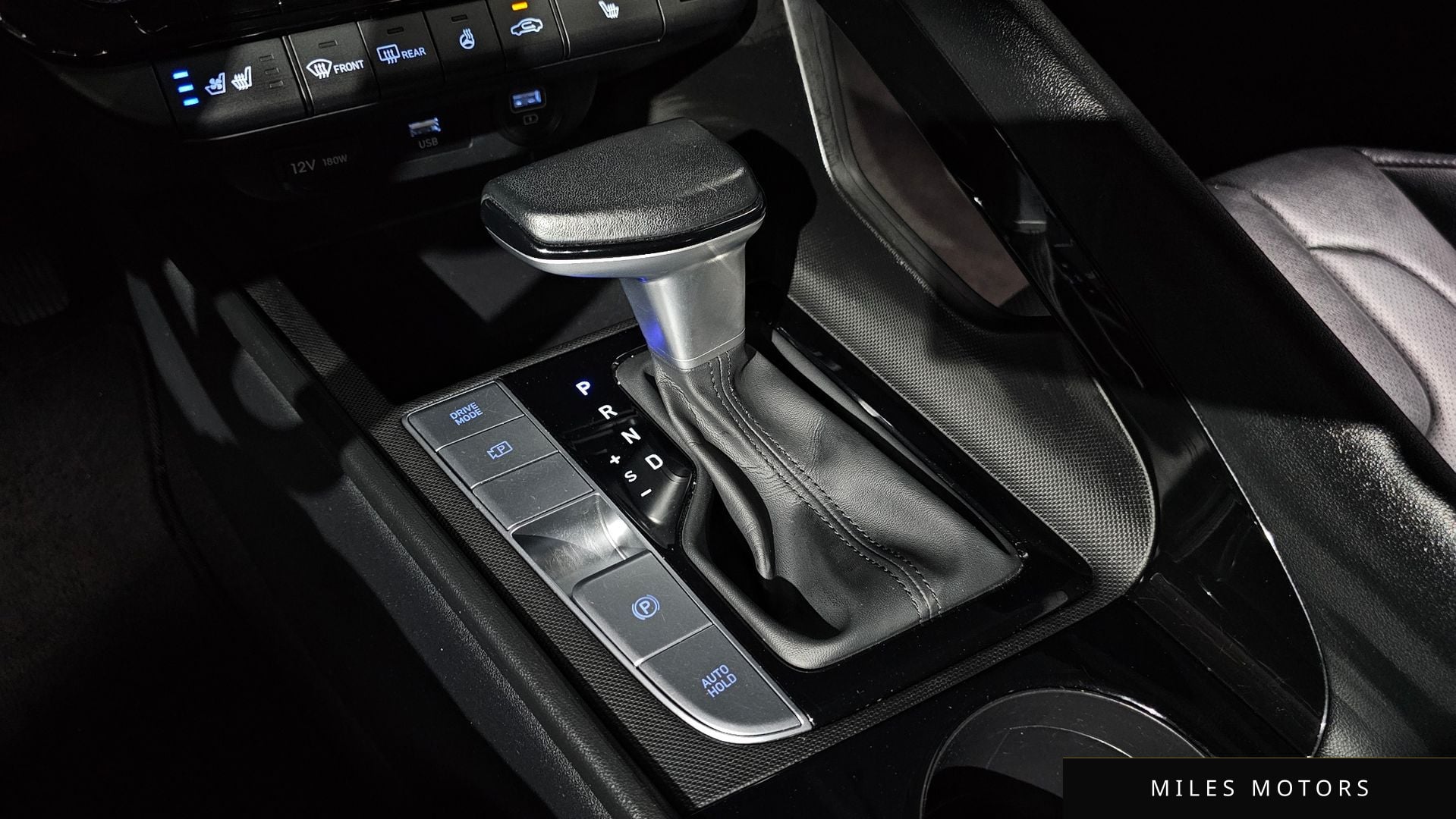 Hyundai AVANTE 2022 — миниатюра 9