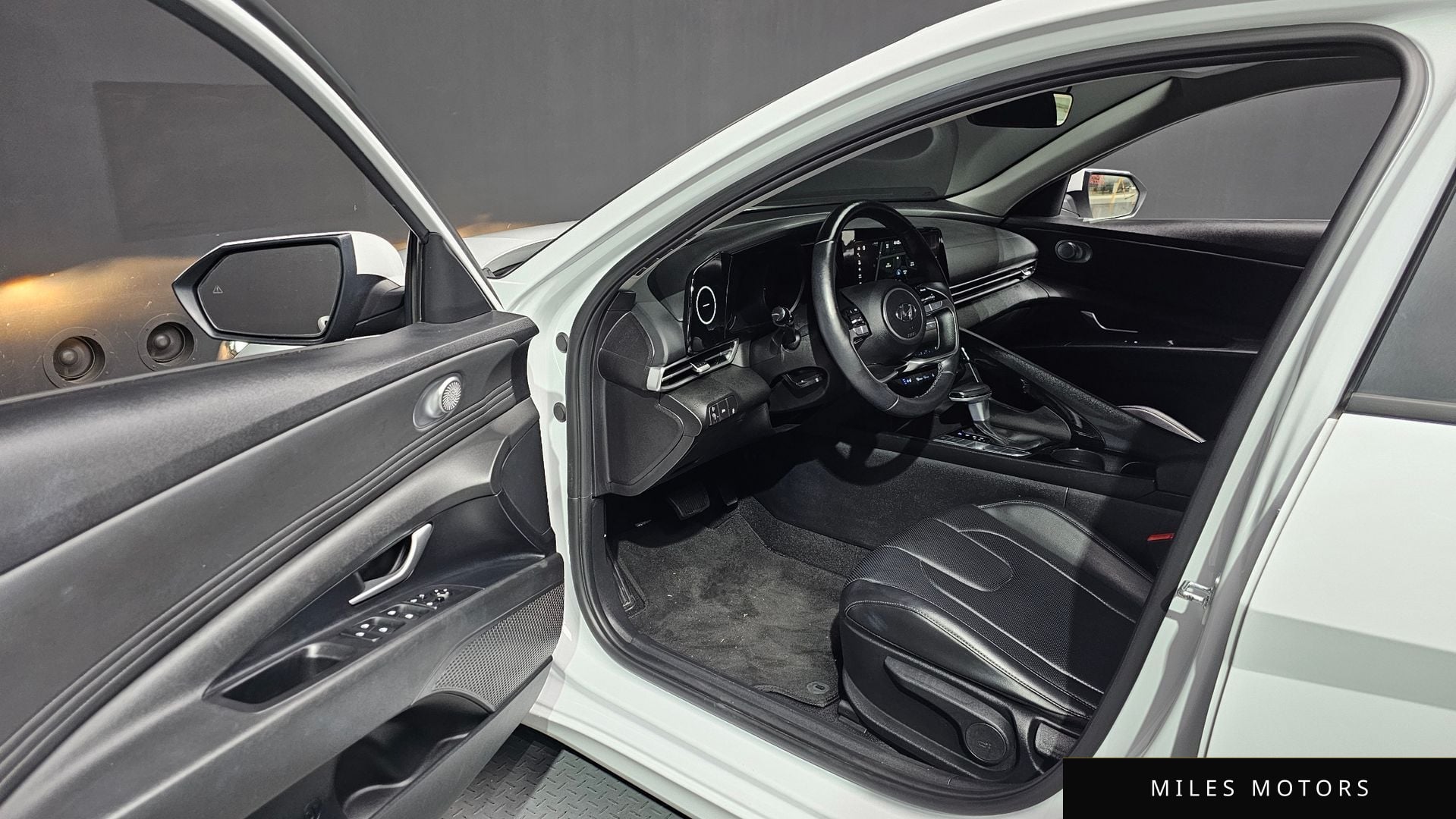 Hyundai AVANTE 2022 — миниатюра 10