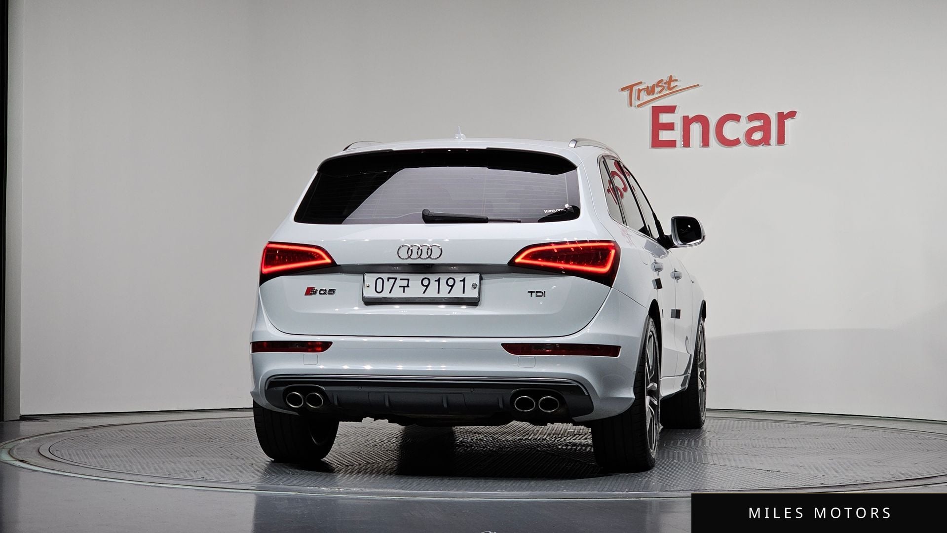 Audi SQ5 2015 — миниатюра 4