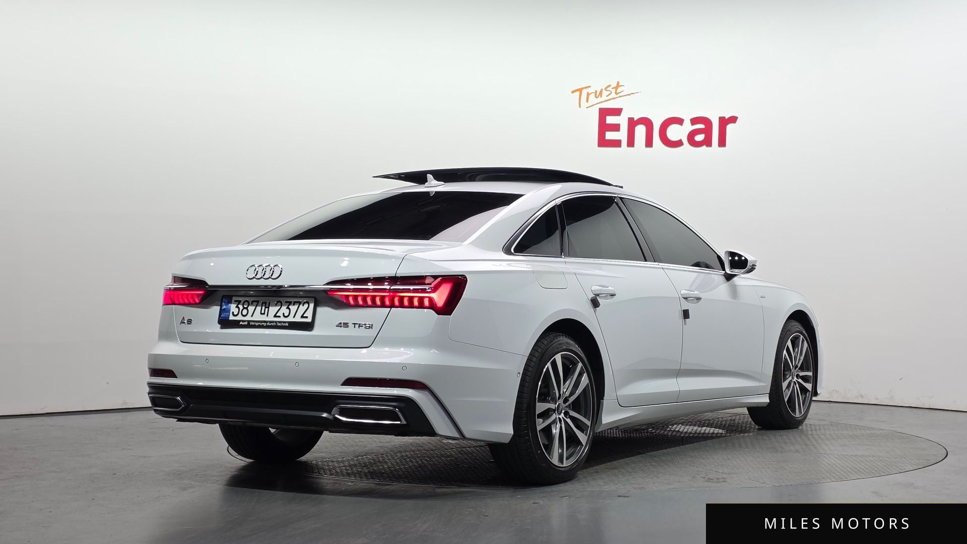 Audi A6 (C8) 2023 — миниатюра 2