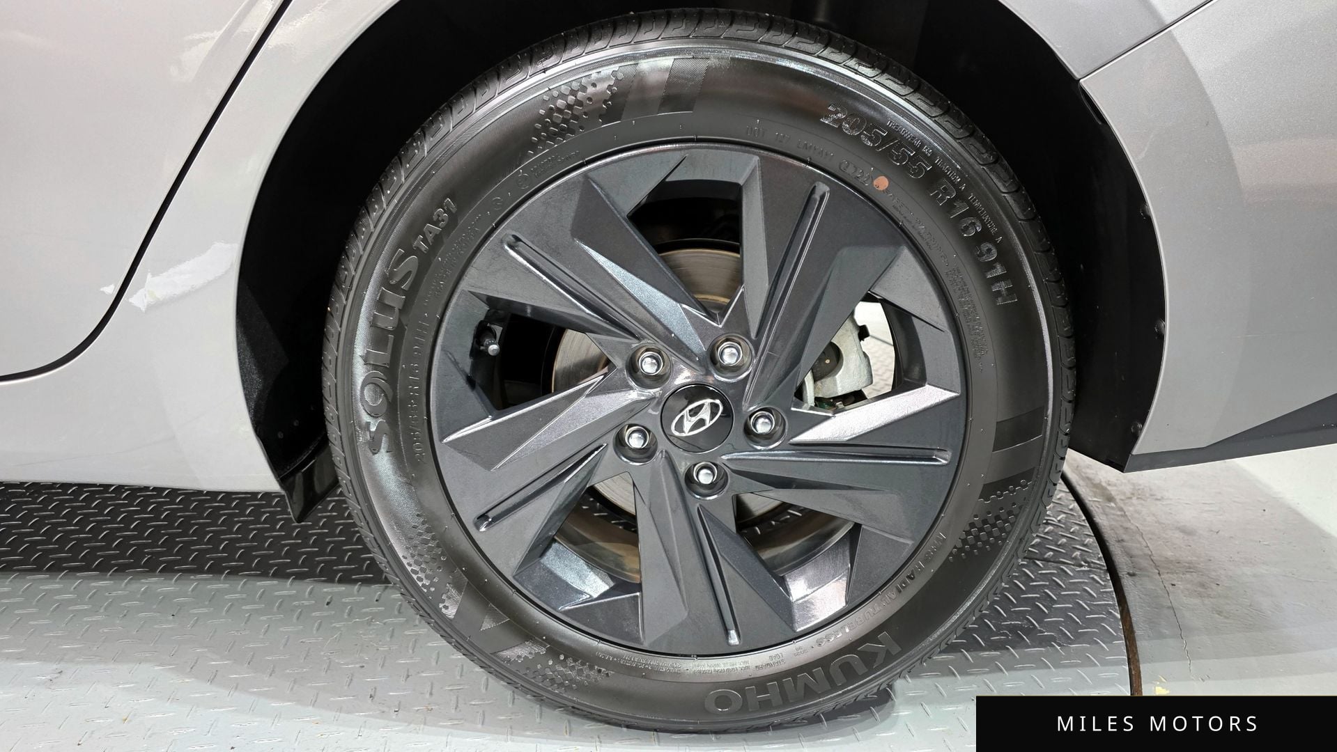 Hyundai AVANTE 2023 — миниатюра 7