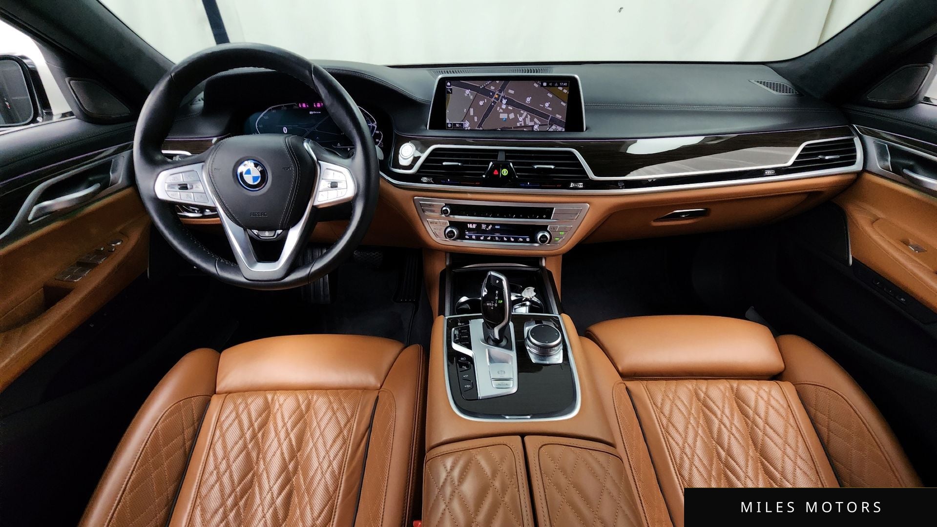 BMW 7 Series (G11) 2022 — миниатюра 9