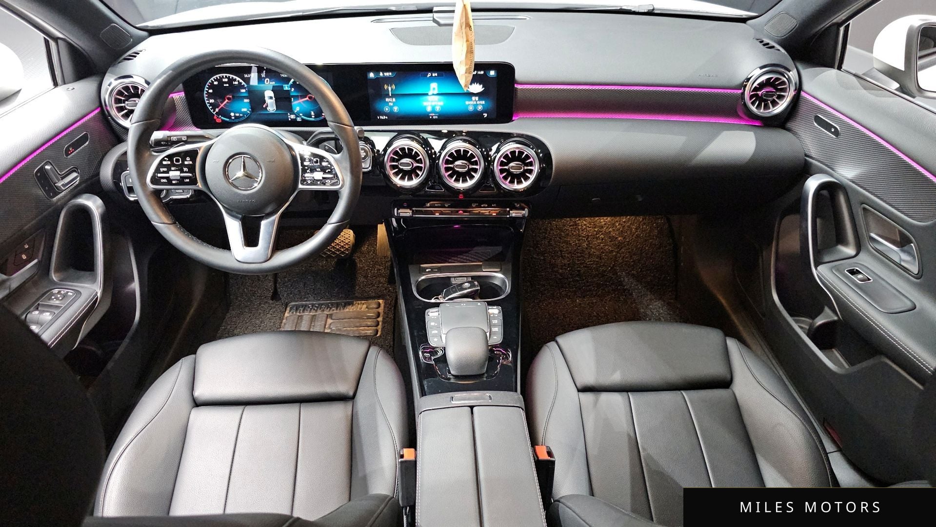 Mercedes-Benz A-Class W177 2021 — миниатюра 10