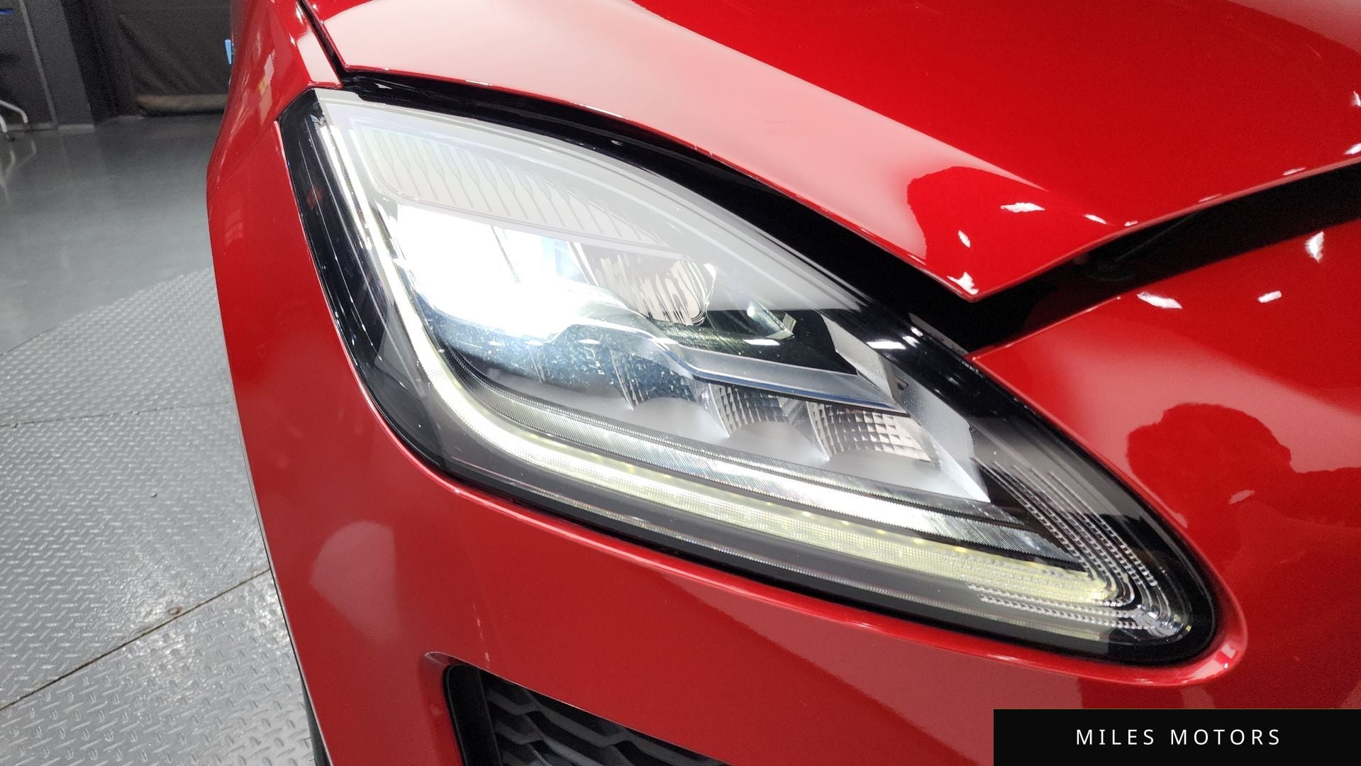 Jaguar E-PACE 2019 — миниатюра 8