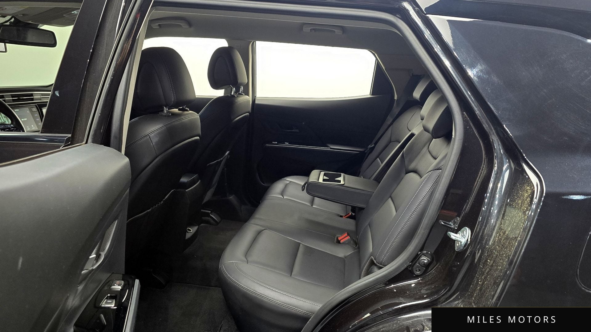 KG Mobility Beautiful Korando 2019 — миниатюра 12