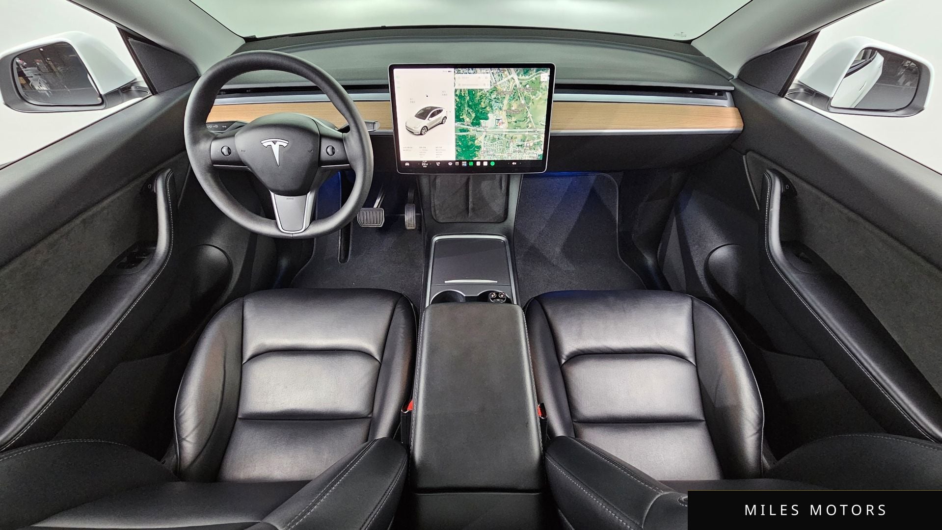 Tesla Model Y 2021 — миниатюра 10