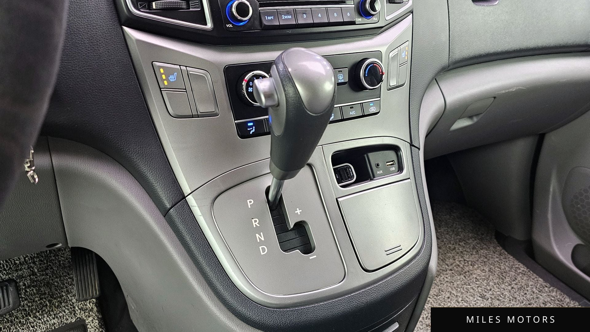 Hyundai Starex 2016 — миниатюра 9