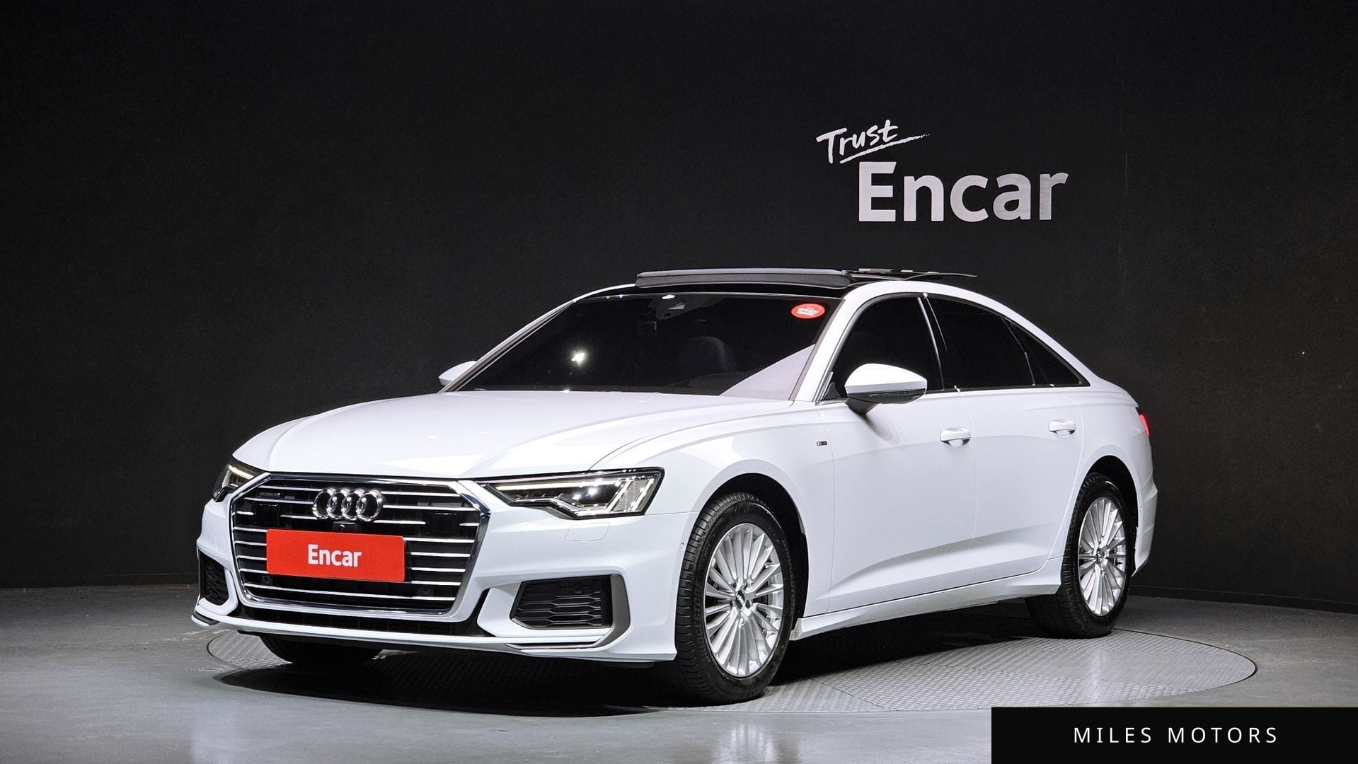 Audi A6 (C8) 2021 — фото 1 из 12