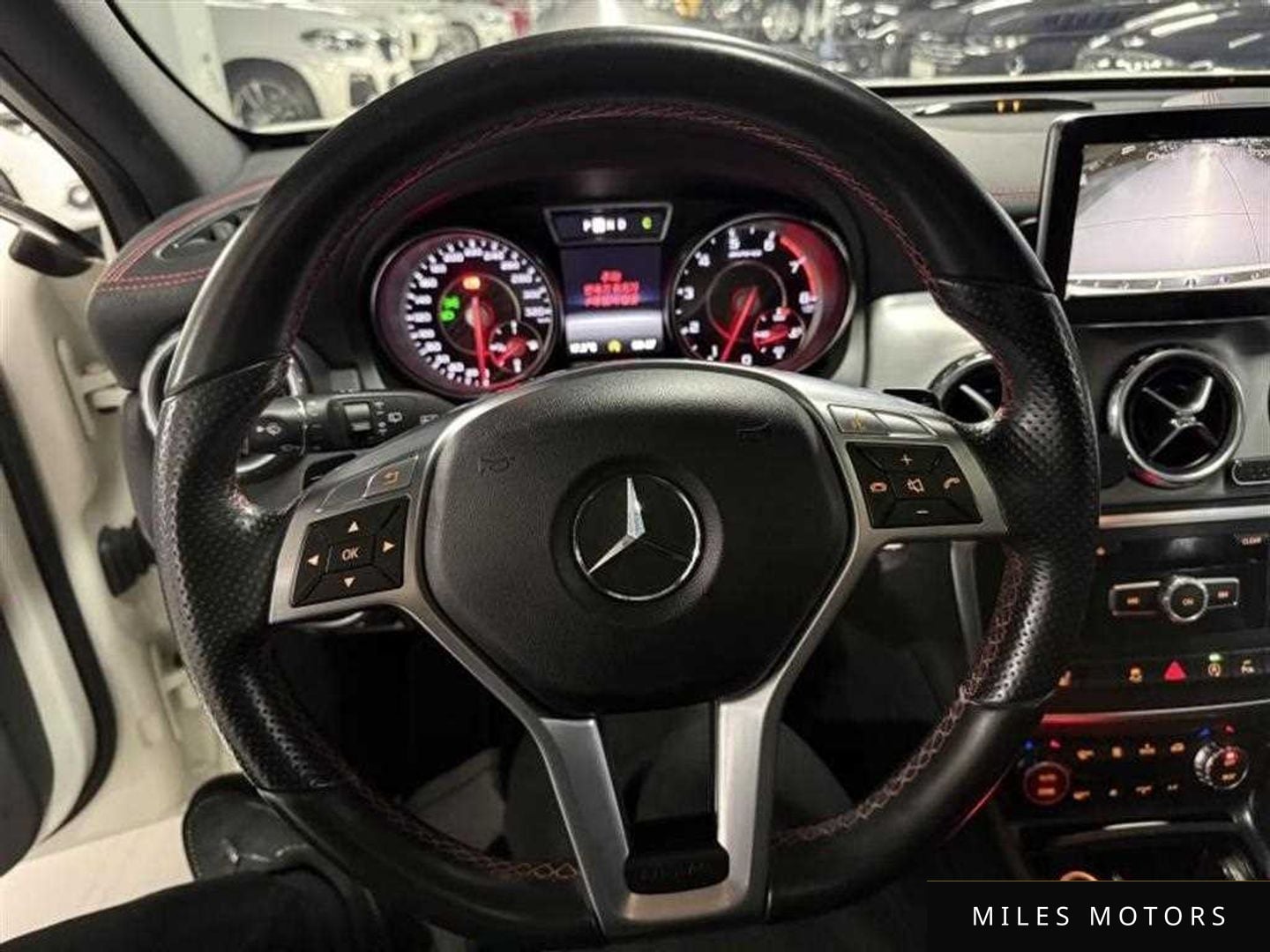 Mercedes-Benz GLA-Class X156 2015 — миниатюра 8