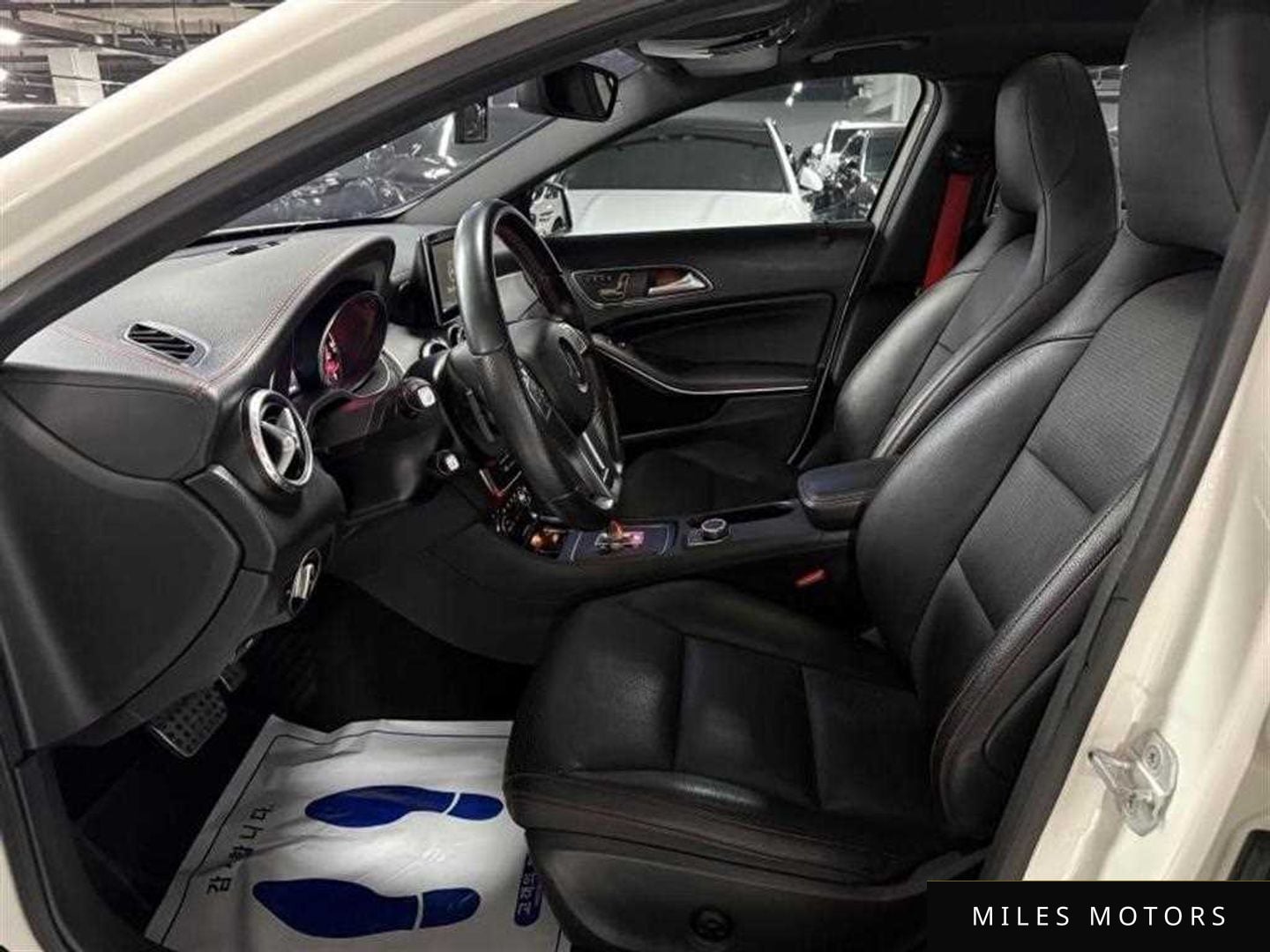 Mercedes-Benz GLA-Class X156 2015 — миниатюра 9