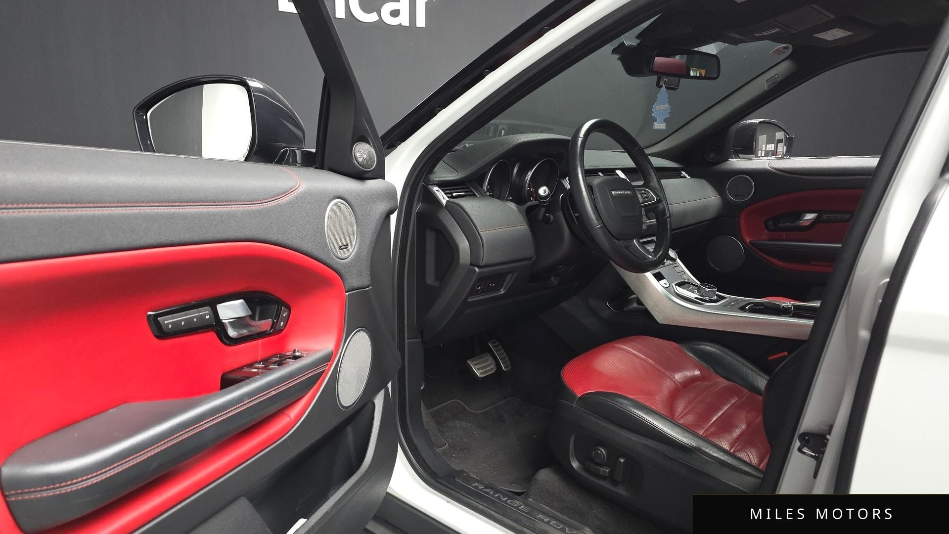 Land Rover Range Rover Evoque 2016 — миниатюра 10
