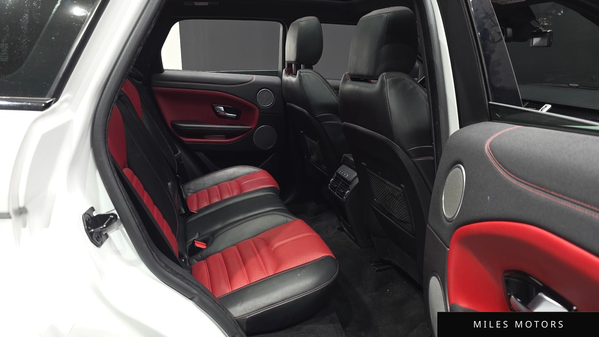 Land Rover Range Rover Evoque 2016 — миниатюра 11