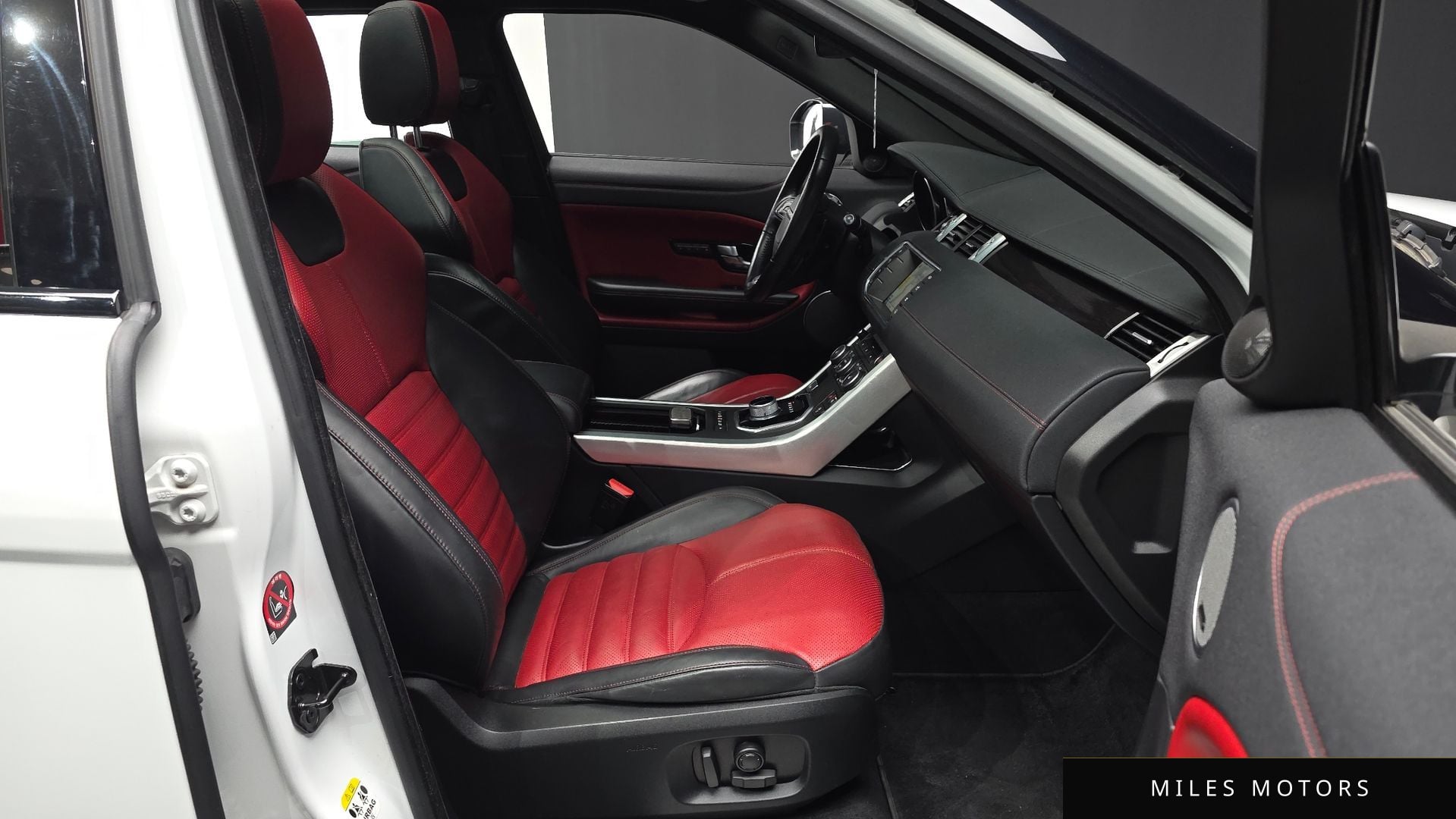 Land Rover Range Rover Evoque 2016 — миниатюра 12