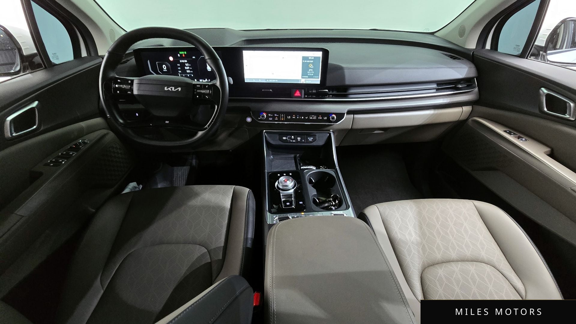 Kia Canival 2025 — миниатюра 10