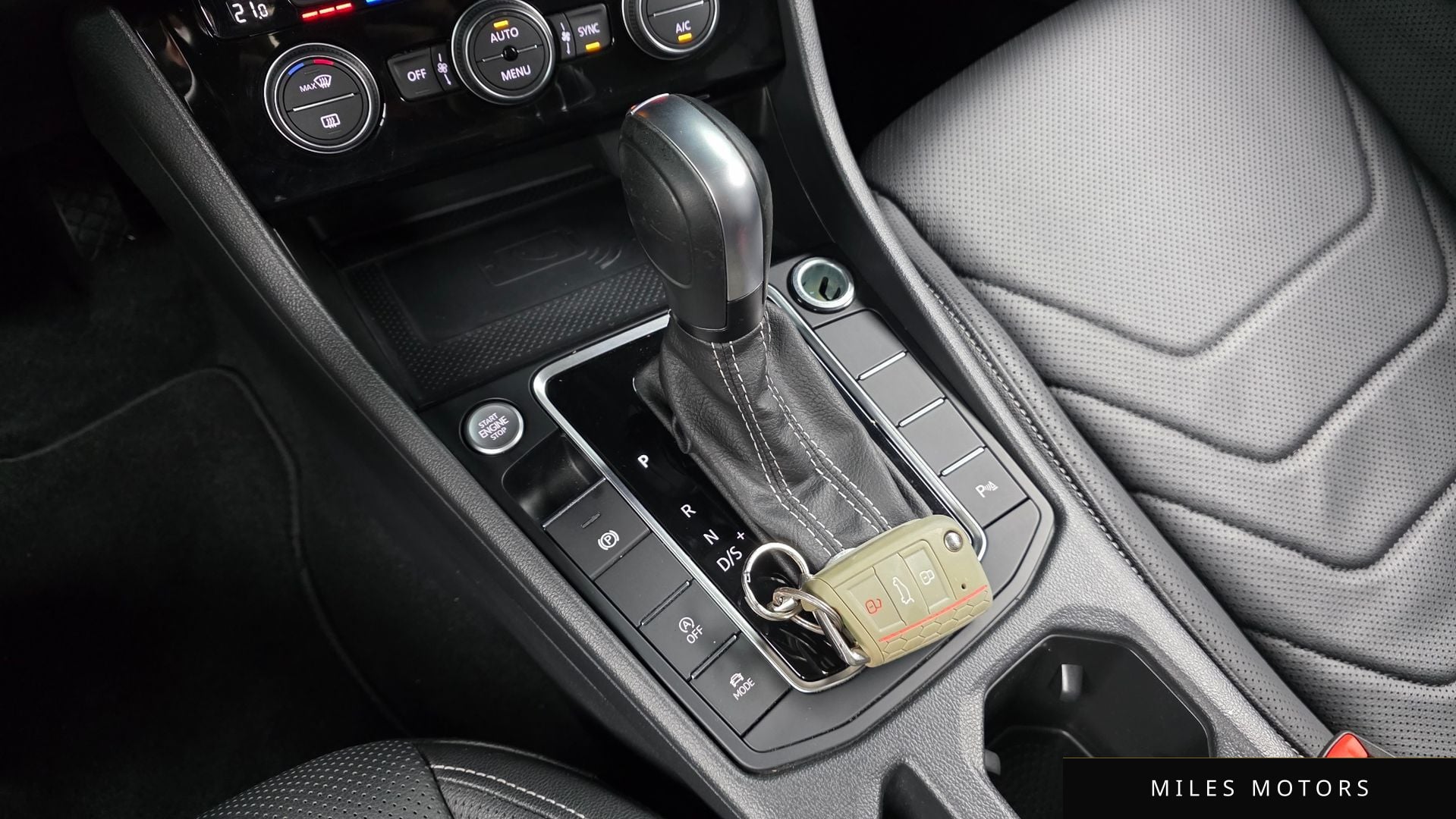 Volkswagen Jetta 2021 — миниатюра 12