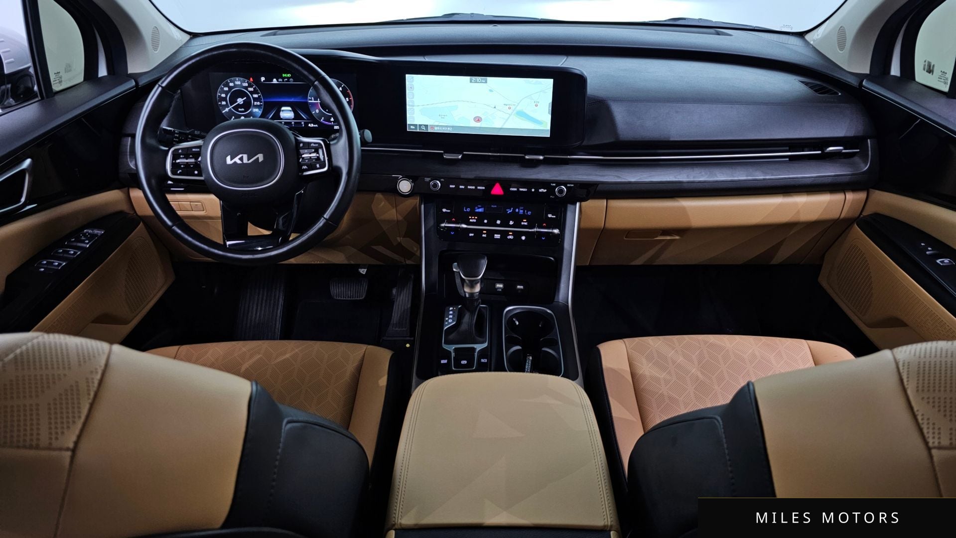 Kia Carnival 2023 — миниатюра 10