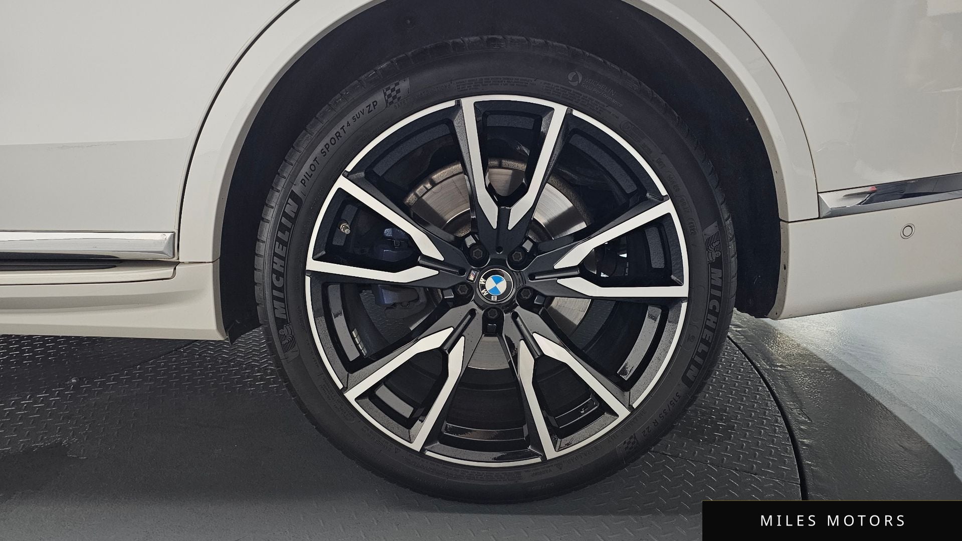 BMW X7 (G07) 2021 — миниатюра 6