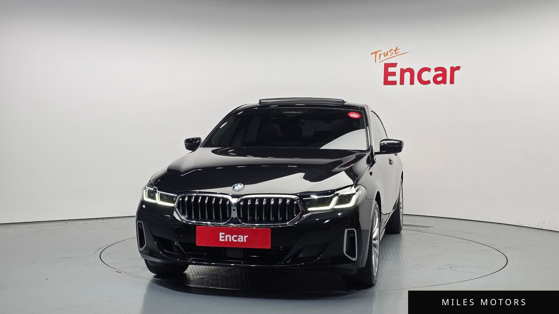 BMW 6 Series GT (G32) 2021 — миниатюра 3