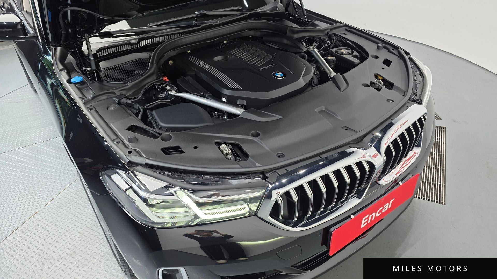 BMW 6 Series GT (G32) 2021 — миниатюра 6