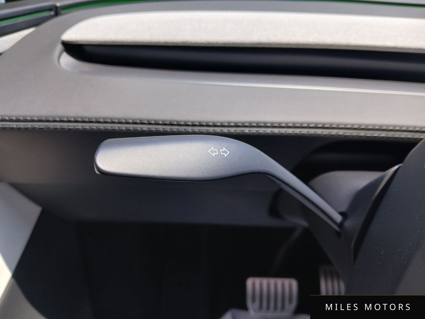 Tesla Model Y 2026 — миниатюра 9