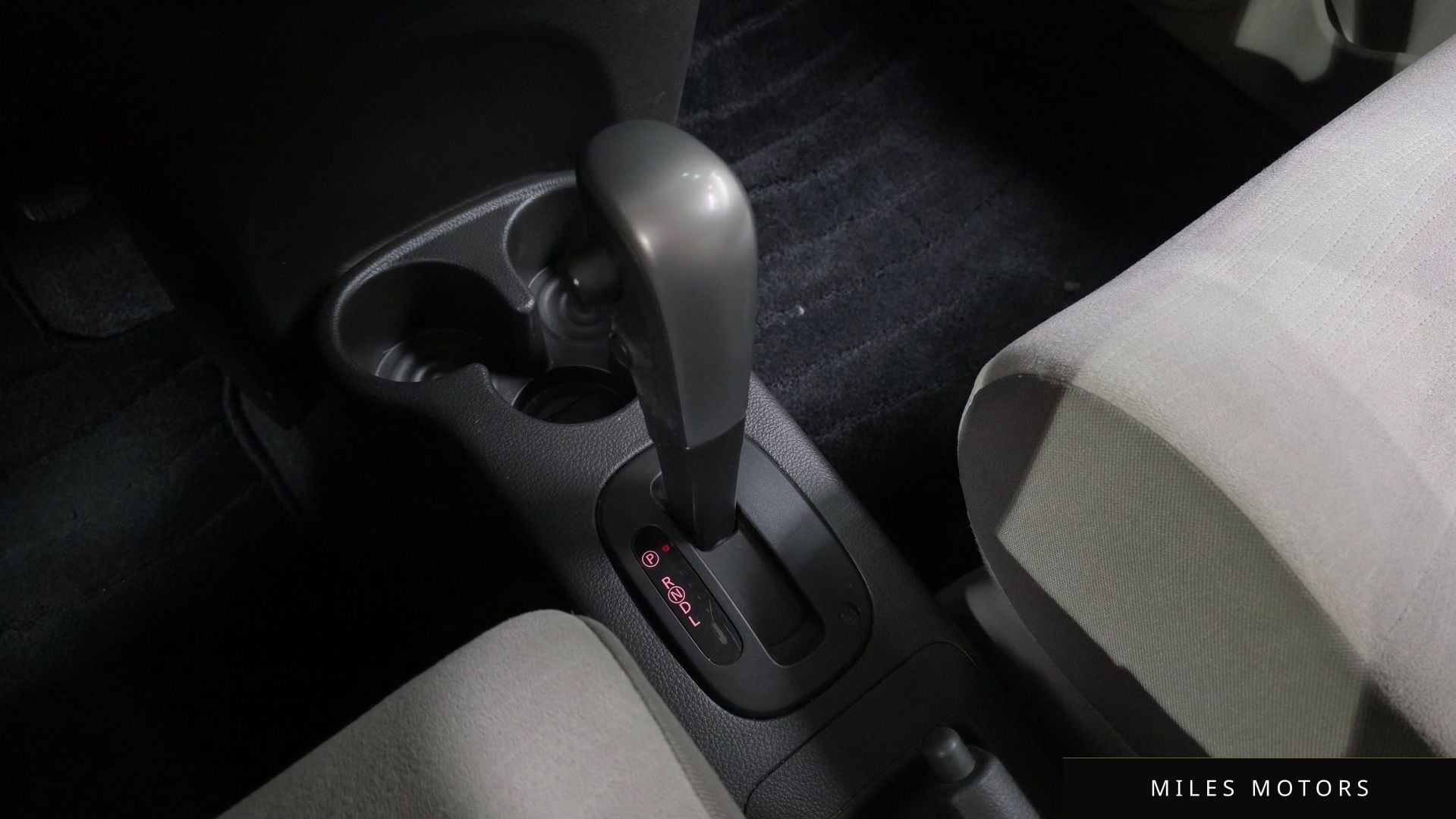 Nissan Cube 2014 — миниатюра 9