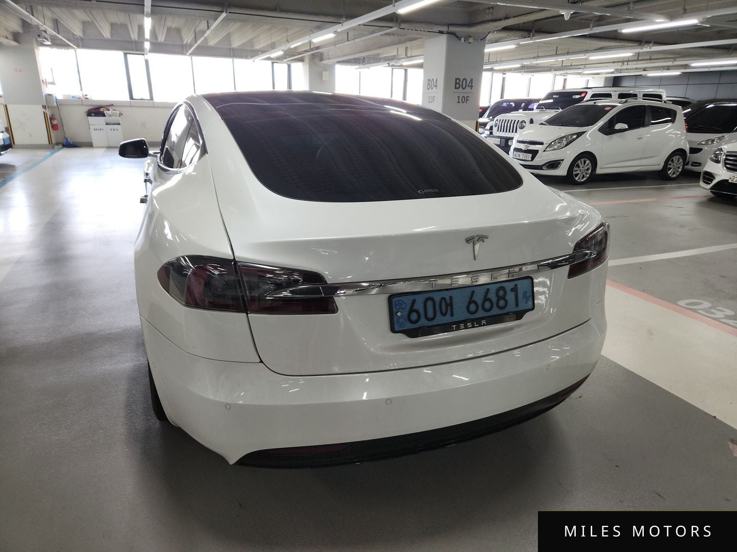 Tesla Model S 2020 — миниатюра 4