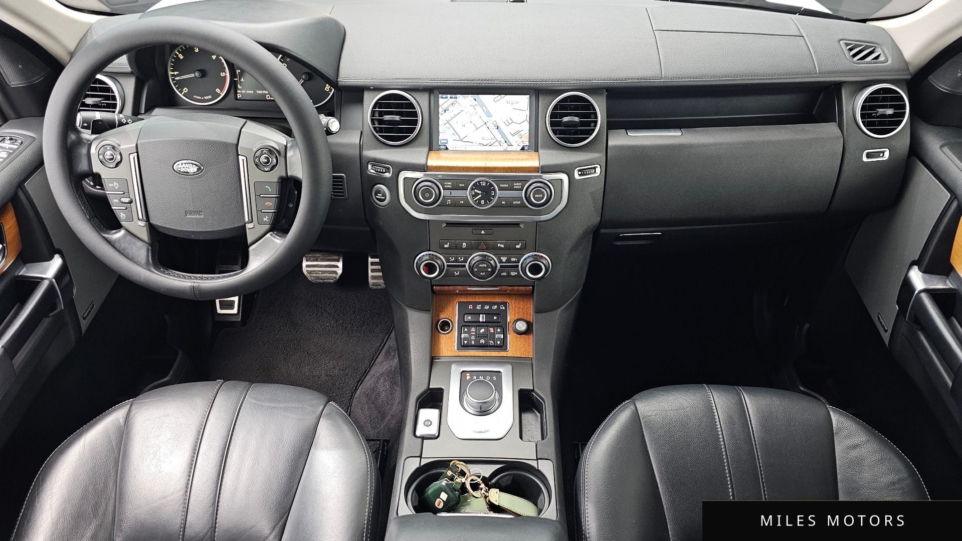 Land Rover Discovery 2016 — миниатюра 7