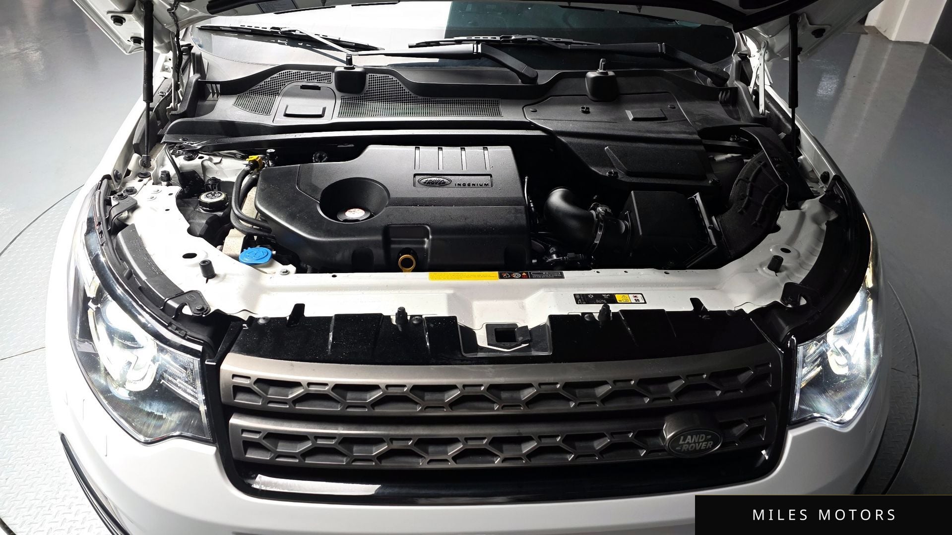 Land Rover Discovery Sport 2018 — миниатюра 6