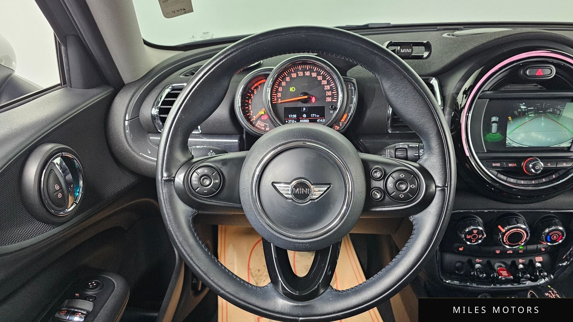 MINI Clubman 2018 — миниатюра 12