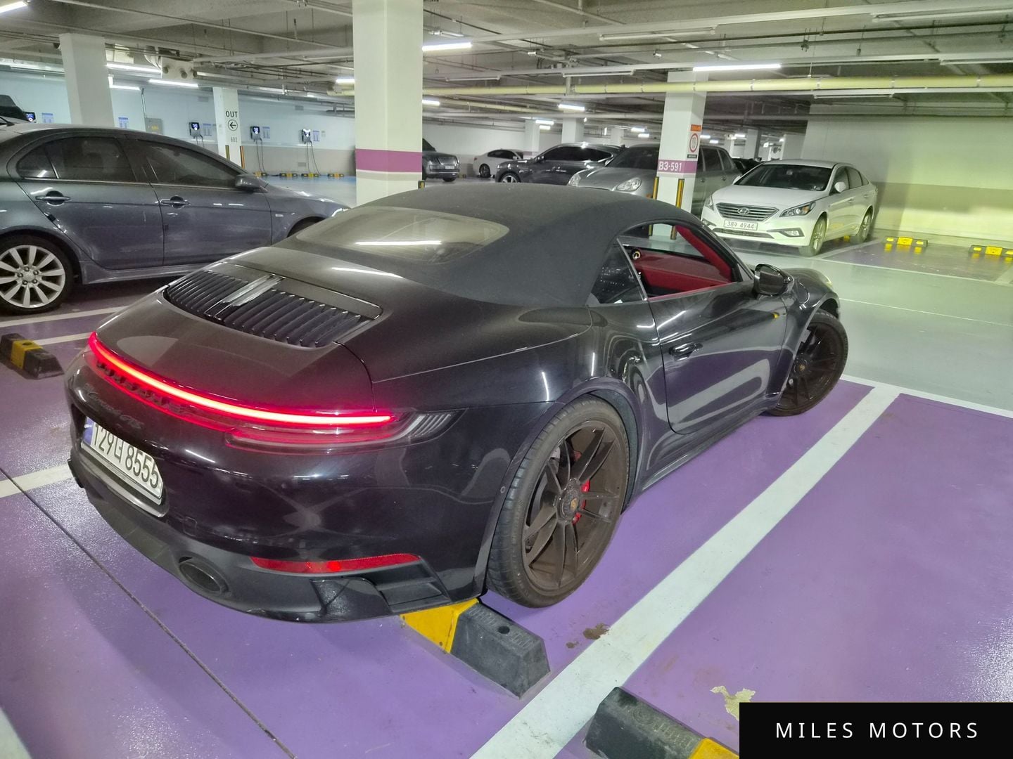 Porsche 911 (992) 2022 — миниатюра 6