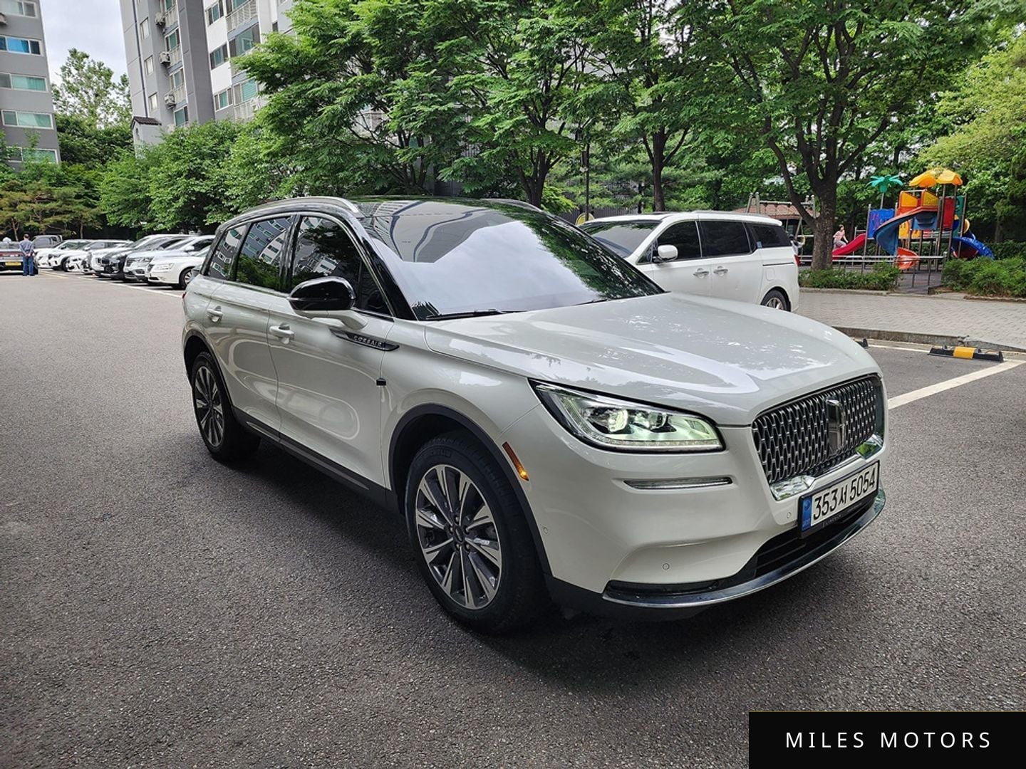 Lincoln Corsair 2021 — миниатюра 3