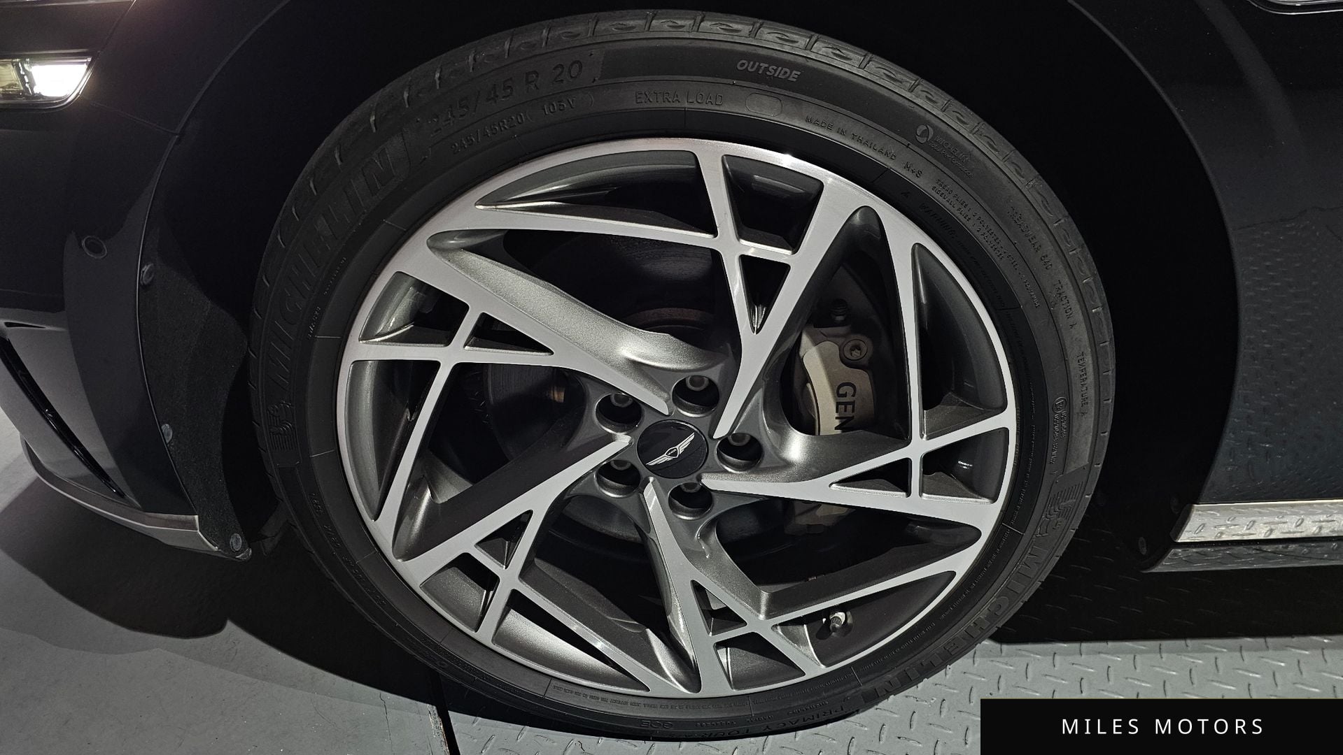 Genesis G90 (RS4) 2022 — миниатюра 5