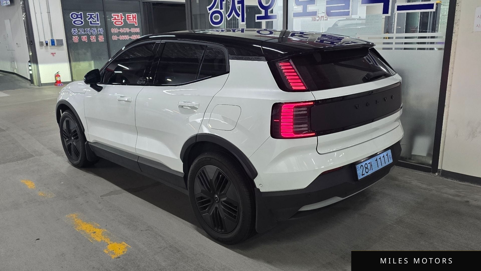 Volvo EX30 2026 — миниатюра 3