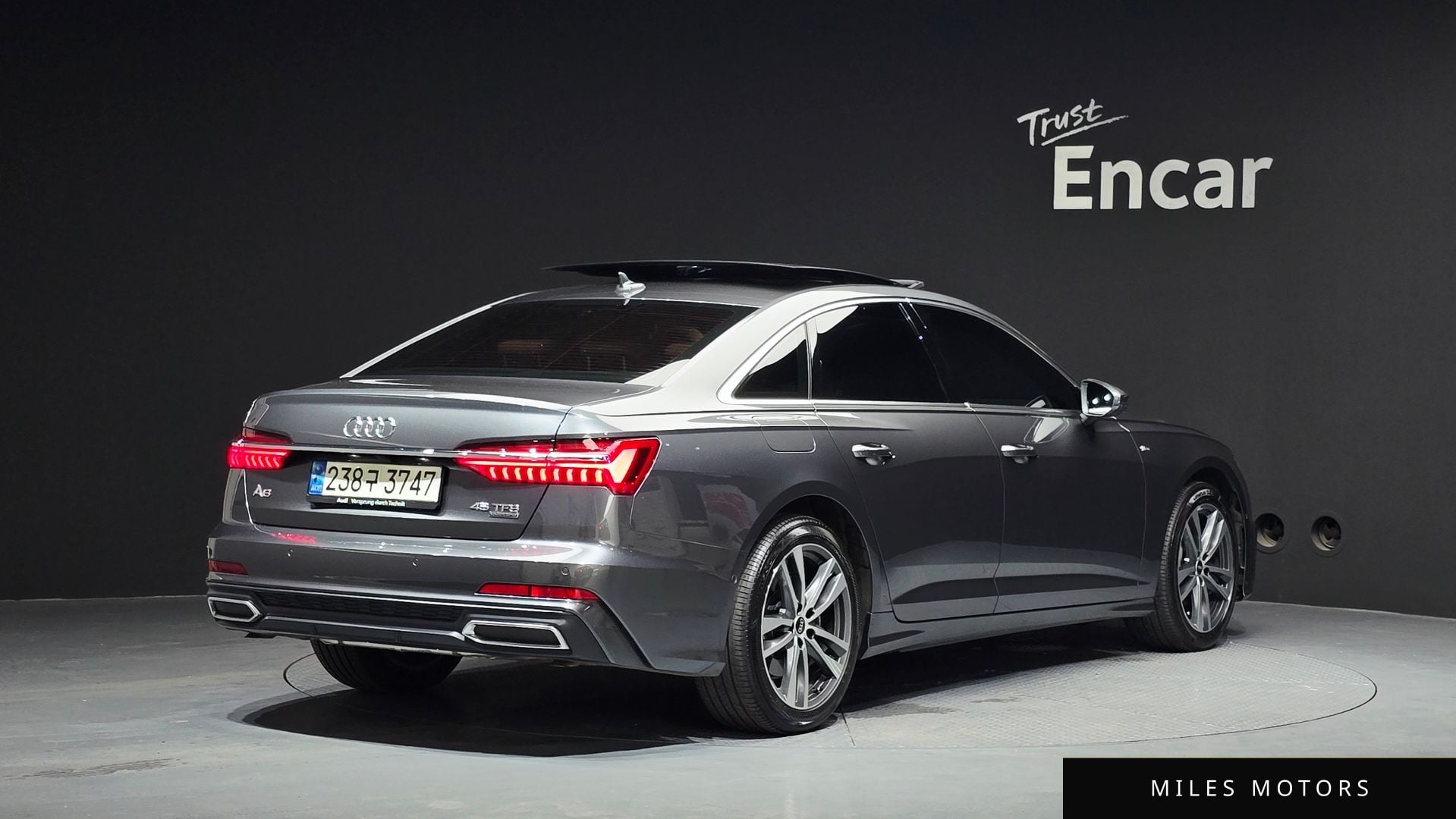 Audi A6 (C8) 2021 — миниатюра 2