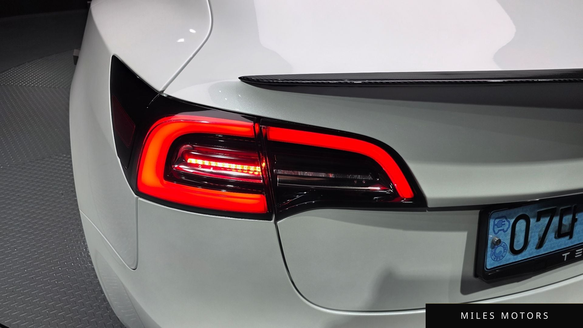 Tesla Model 3 2022 — миниатюра 9